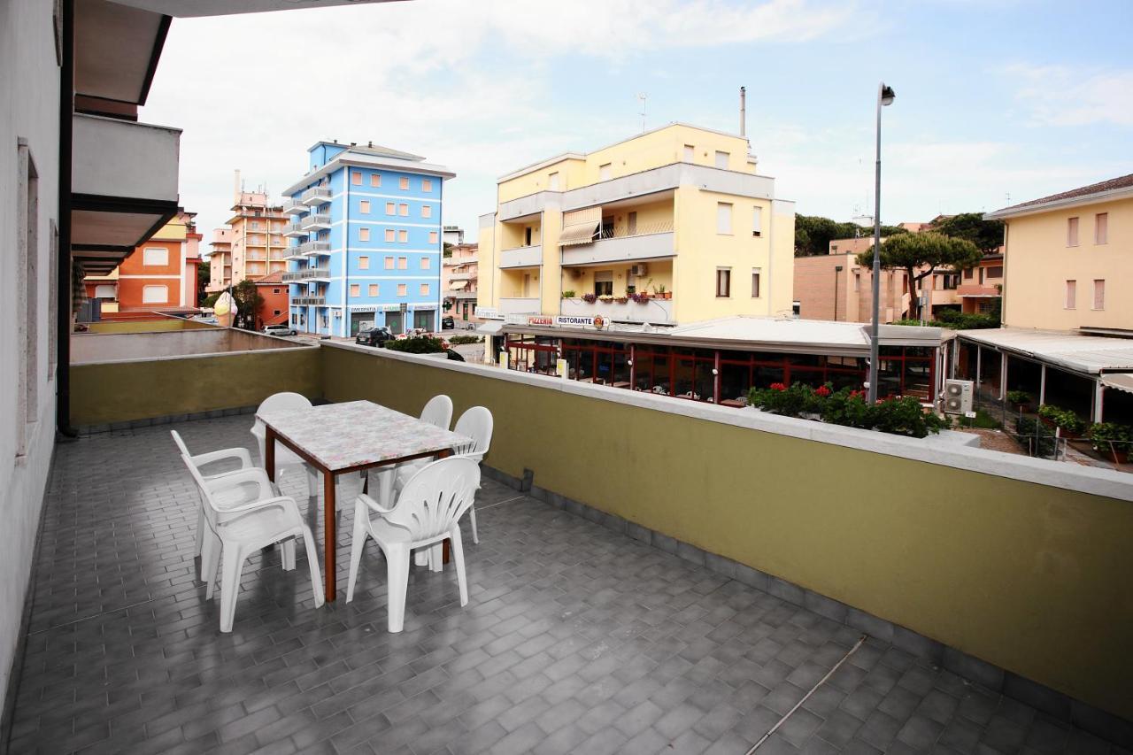 Residence La Pigna โรโซลีนามาเร ภายนอก รูปภาพ